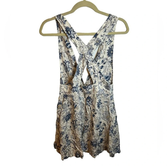 FOREVER 21 BOUTIQUE FLORAL MINI DRESS - Picture 2 of 3